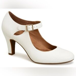 Giani Bernini Faux Leather Mary Jane Heels in White Lizard - Size 8